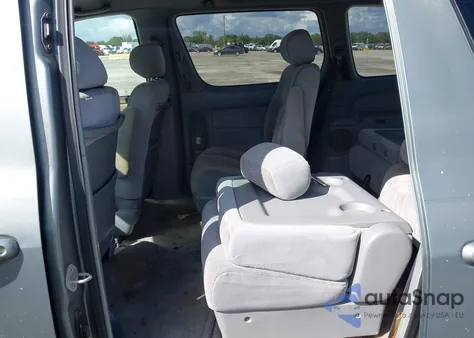 1998 Toyota Sienna Le from USA, damaged, VIN 4T3ZF13C2WU083596